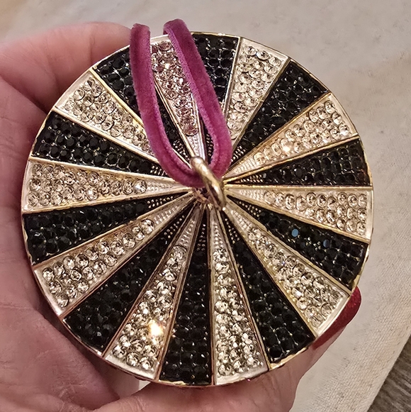 Piper K Horse Carousel - Picture 3 of 6